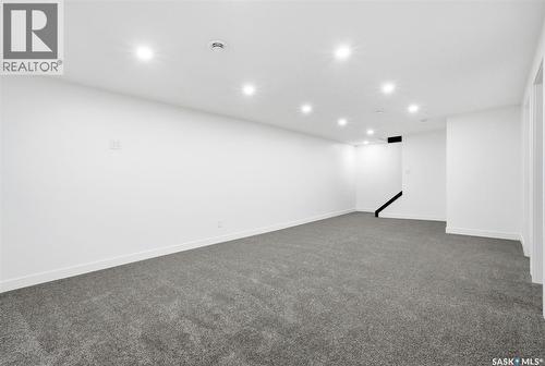 8 Thatcher Road, Regina, SK - Indoor