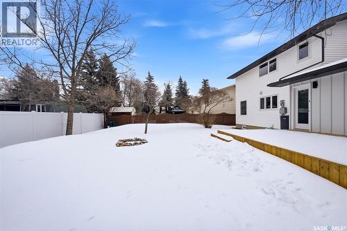 8 Thatcher Road, Regina, SK - Outdoor