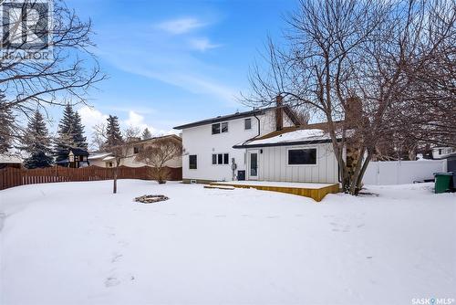 8 Thatcher Road, Regina, SK - Outdoor