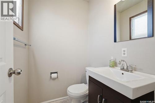 138 Quill Crescent, Saskatoon, SK - Indoor Photo Showing Bathroom