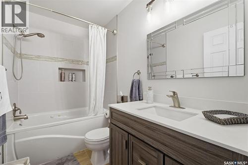 138 Quill Crescent, Saskatoon, SK - Indoor Photo Showing Bathroom