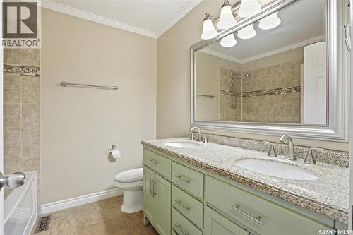 110 Meglund Place, Saskatoon, SK - Indoor Photo Showing Bathroom