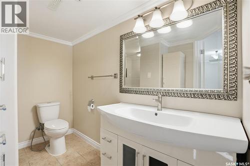 110 Meglund Place, Saskatoon, SK - Indoor Photo Showing Bathroom