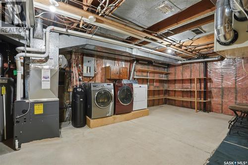 110 Meglund Place, Saskatoon, SK - Indoor Photo Showing Laundry Room