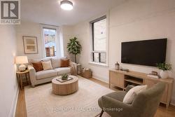 2 - 1542 KING STREET W Toronto, ON M6K 1J6