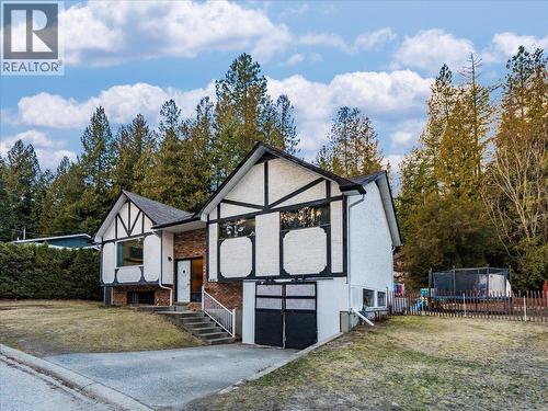 1441 Meadowbrook Drive  Castlegar, BC V1L 3L9