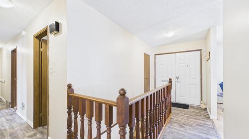 419 Lindsay Street, Kimberley, BC - Indoor Photo Showing Other Room