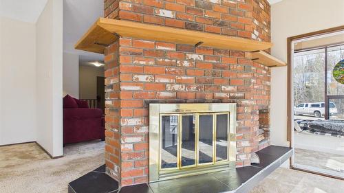 419 Lindsay Street, Kimberley, BC - Indoor Photo Showing Other Room With Fireplace
