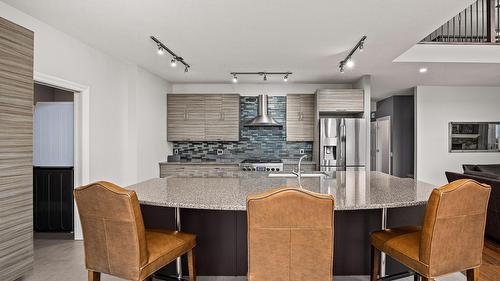 374 Quilchena Drive, Kelowna, BC - Indoor