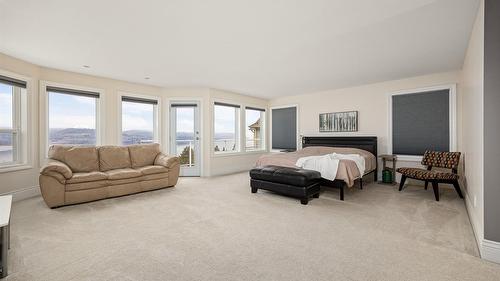 374 Quilchena Drive, Kelowna, BC - Indoor