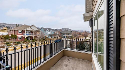 374 Quilchena Drive, Kelowna, BC - Outdoor With Balcony