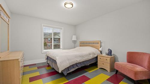 374 Quilchena Drive, Kelowna, BC - Indoor Photo Showing Bedroom