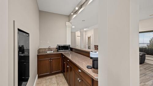 374 Quilchena Drive, Kelowna, BC - Indoor