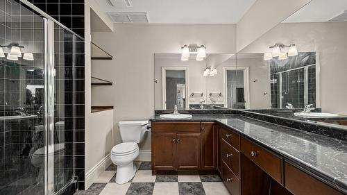 374 Quilchena Drive, Kelowna, BC - Indoor Photo Showing Bathroom