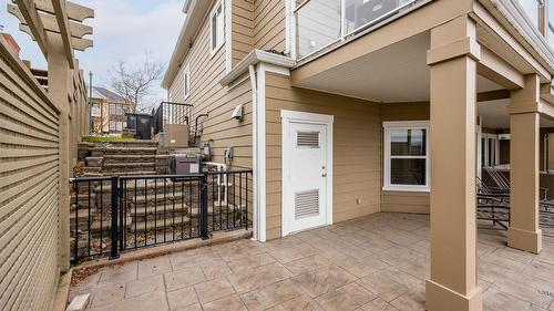 374 Quilchena Drive, Kelowna, BC - Outdoor With Exterior