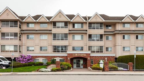 105-1055 Lawrence Avenue  Kelowna, BC V1Y 6M3