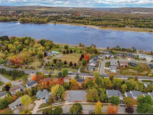 53 Kingswood Dr, Fredericton, NB 