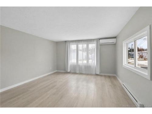 21 Cascade, Moncton, NB 