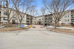 205 - 6434 BILBERRY DRIVE  Ottawa, ON K1C 4P5