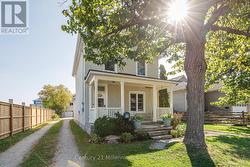 117 ELM STREET Collingwood, ON L9Y 3J3
