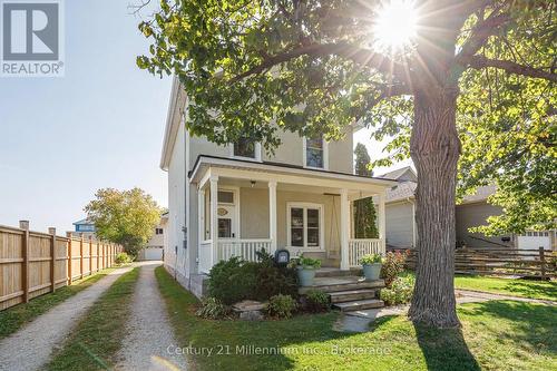 117 ELM STREET  Collingwood, ON L9Y 3J3