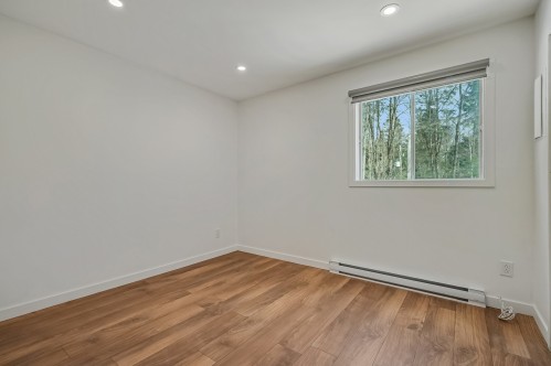 Bedroom - A-215 Ch. De Christieville, Morin-Heights, QC - Indoor Photo Showing Other Room