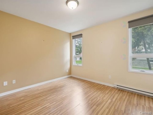 Chambre à coucher principale - 1-62 Rue De L'Emerald, Gatineau (Aylmer), QC - Indoor Photo Showing Other Room