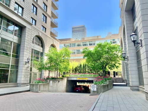 Exterior - 11A-1210 Boul. De Maisonneuve O., Montréal (Ville-Marie), QC - Outdoor