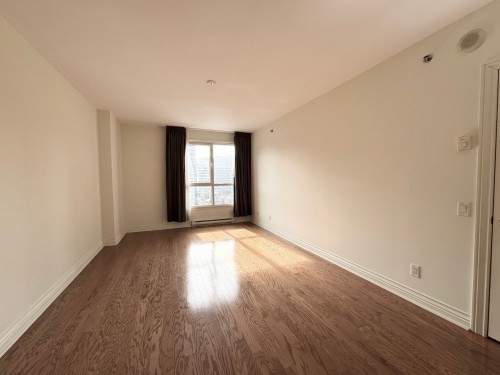 Chambre à coucher - 11A-1210 Boul. De Maisonneuve O., Montréal (Ville-Marie), QC - Indoor Photo Showing Other Room