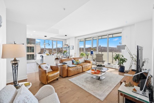 Vue d'ensemble - 818-5265 Rue Mackenzie, Montréal (Côte-Des-Neiges/Notre-Dame-De-Grâce), QC - Indoor Photo Showing Living Room