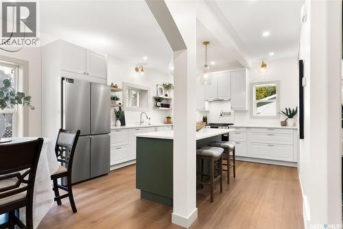 2257 Rae Street, Regina, SK - Indoor Photo Showing Kitchen With Upgraded Kitchen