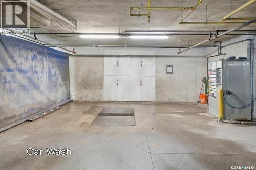 327 1010 Ruth Street E, Saskatoon, SK - Indoor Photo Showing Garage