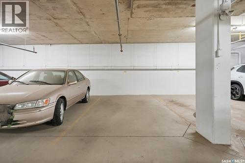 327 1010 Ruth Street E, Saskatoon, SK - Indoor Photo Showing Garage