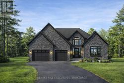 B4 HETU ROAD  Front Of Leeds & Seeleys Bay, ON K7G 2V3