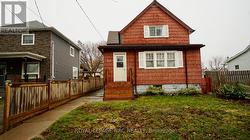 72 GARNER AVENUE  Welland (Welland Downtown), ON L3B 2X9