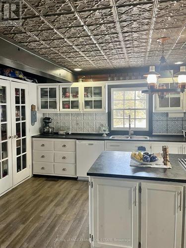461 Lower Faraday Road, Faraday, ON - Indoor Photo Showing Kitchen