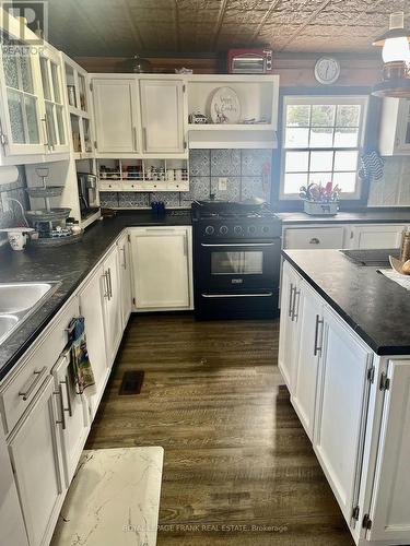 461 Lower Faraday Road, Faraday, ON - Indoor Photo Showing Kitchen