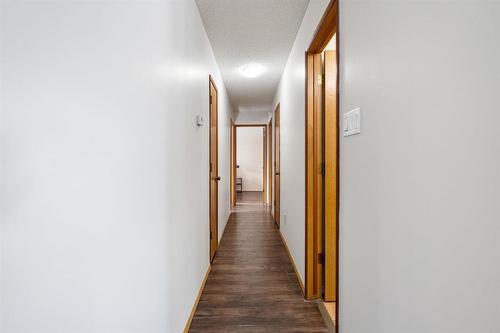 62 Rice Road, Winnipeg, MB - Indoor Photo Showing Other Room