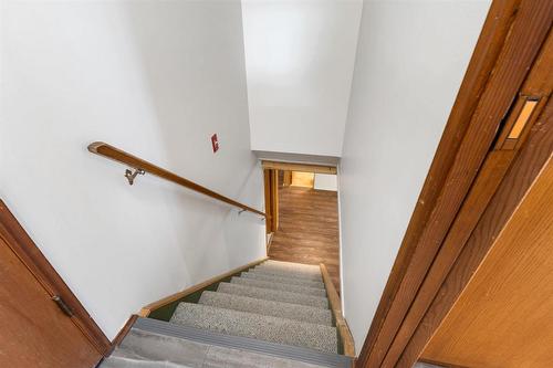 62 Rice Road, Winnipeg, MB - Indoor Photo Showing Other Room