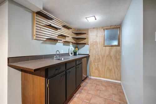 62 Rice Road, Winnipeg, MB - Indoor