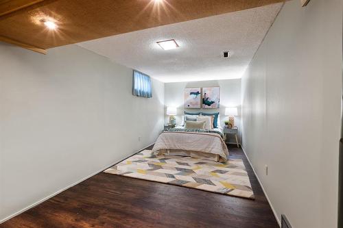 62 Rice Road, Winnipeg, MB - Indoor Photo Showing Bedroom