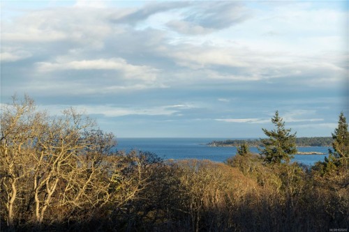 3475 Upper Terrace Rd, Oak Bay, BC 