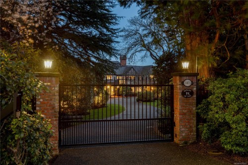 3475 Upper Terrace Rd, Oak Bay, BC 