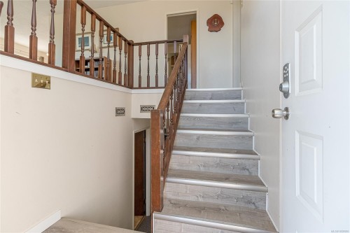 1611 Bowstring Close, Nanaimo, BC 