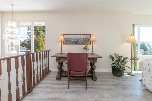 1611 Bowstring Close, Nanaimo, BC 