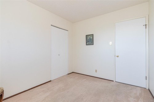 1611 Bowstring Close, Nanaimo, BC 