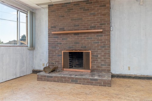 1611 Bowstring Close, Nanaimo, BC 