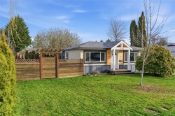740 Oakley St  Nanaimo, BC V9S 1Z8
