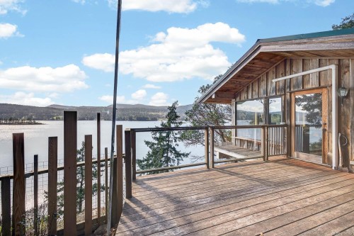 300 Old Scott Rd, Salt Spring, BC 