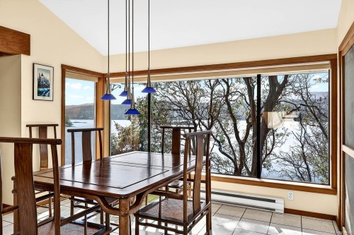 300 Old Scott Rd, Salt Spring, BC 